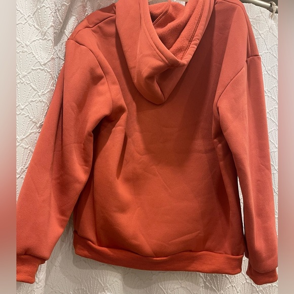 🧡Brand New Never Worn Hoodie :Size Small - Picture 7 of 7